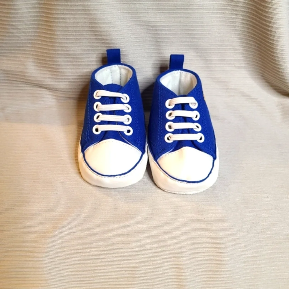 Baby Fanatics Warriors Crib Shoes